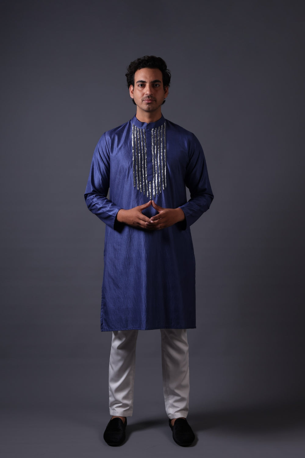Frost grey gold fully hand embroidered mirror kurta set image 2