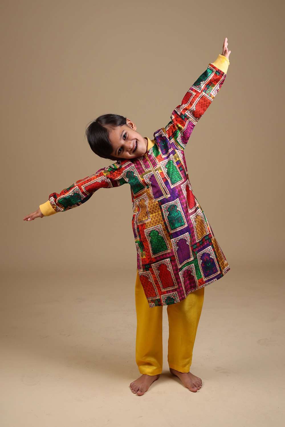Hand-Embroidered Jharokha Print Twinning Set for Brother  +  Sister image 5