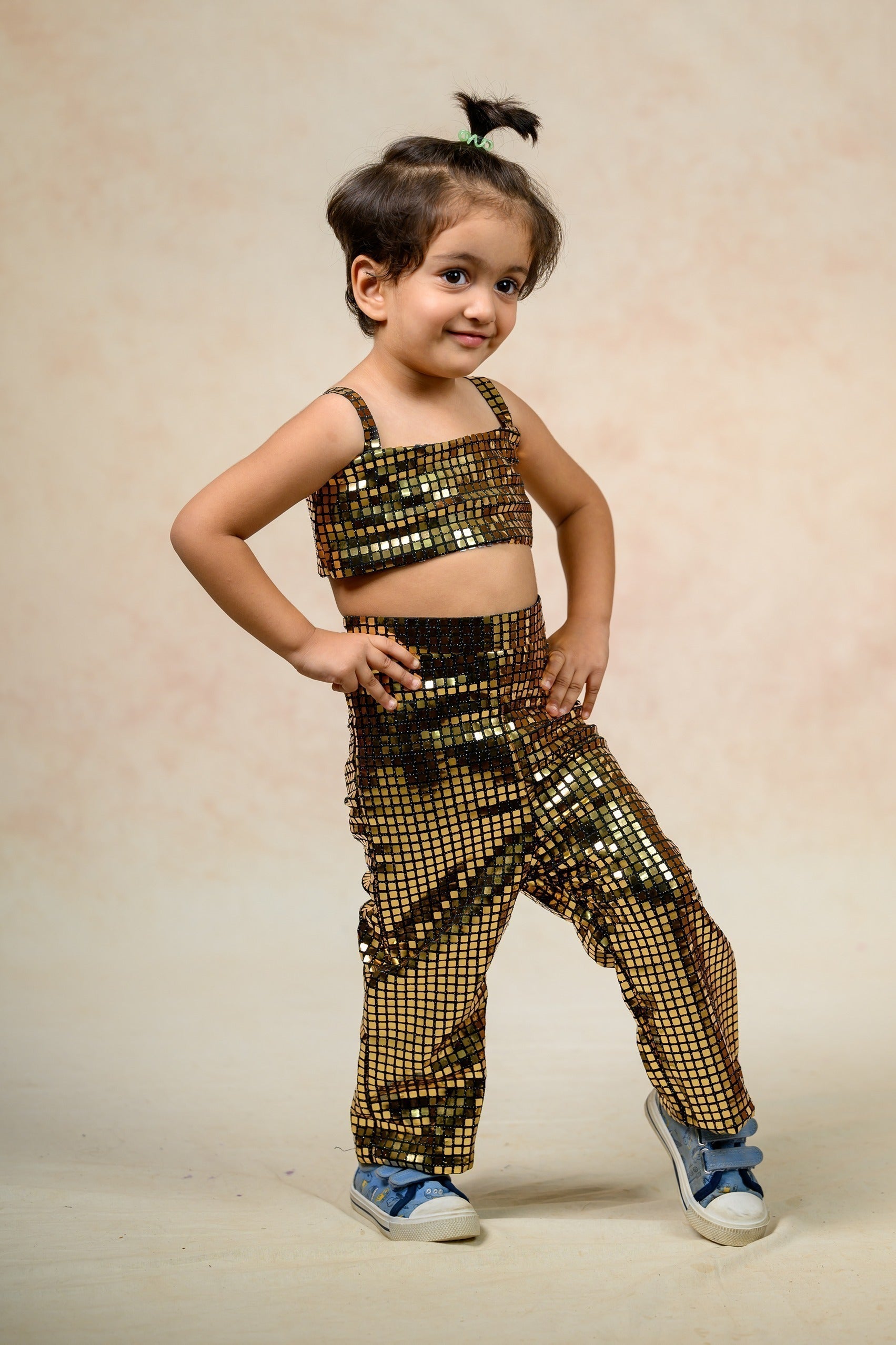 Antique gold metallic twinning set for Mom + Daughter image 30