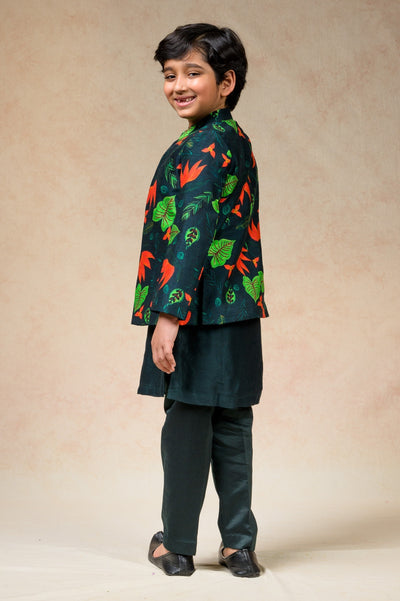 Indo Western Sherwani With Kurta Pyjama image 8