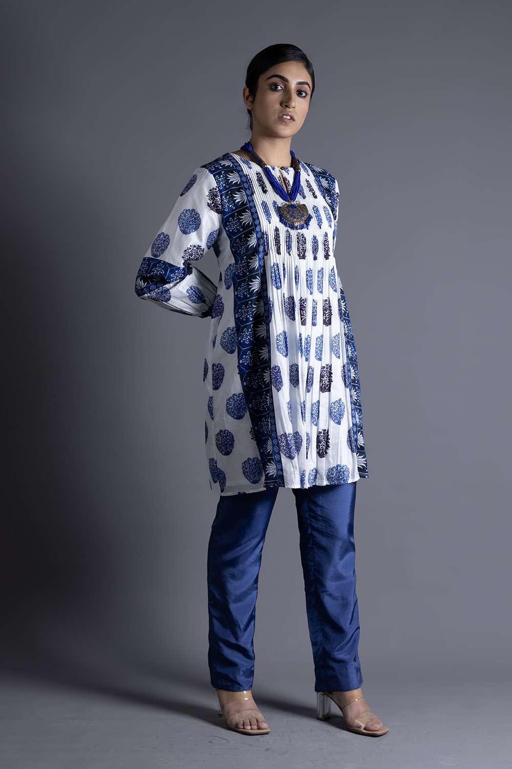 Neeli Buti Print twinning set for Mom + Daughter image 3