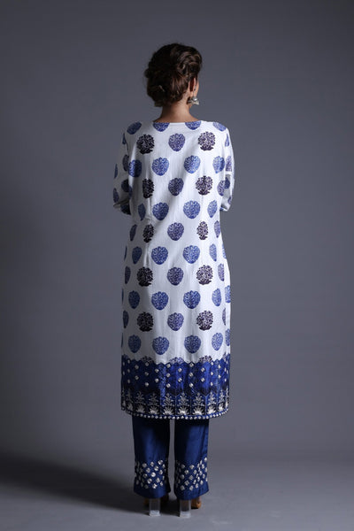 Hand Embroidered Kurta With Pant And Dupatta image 6
