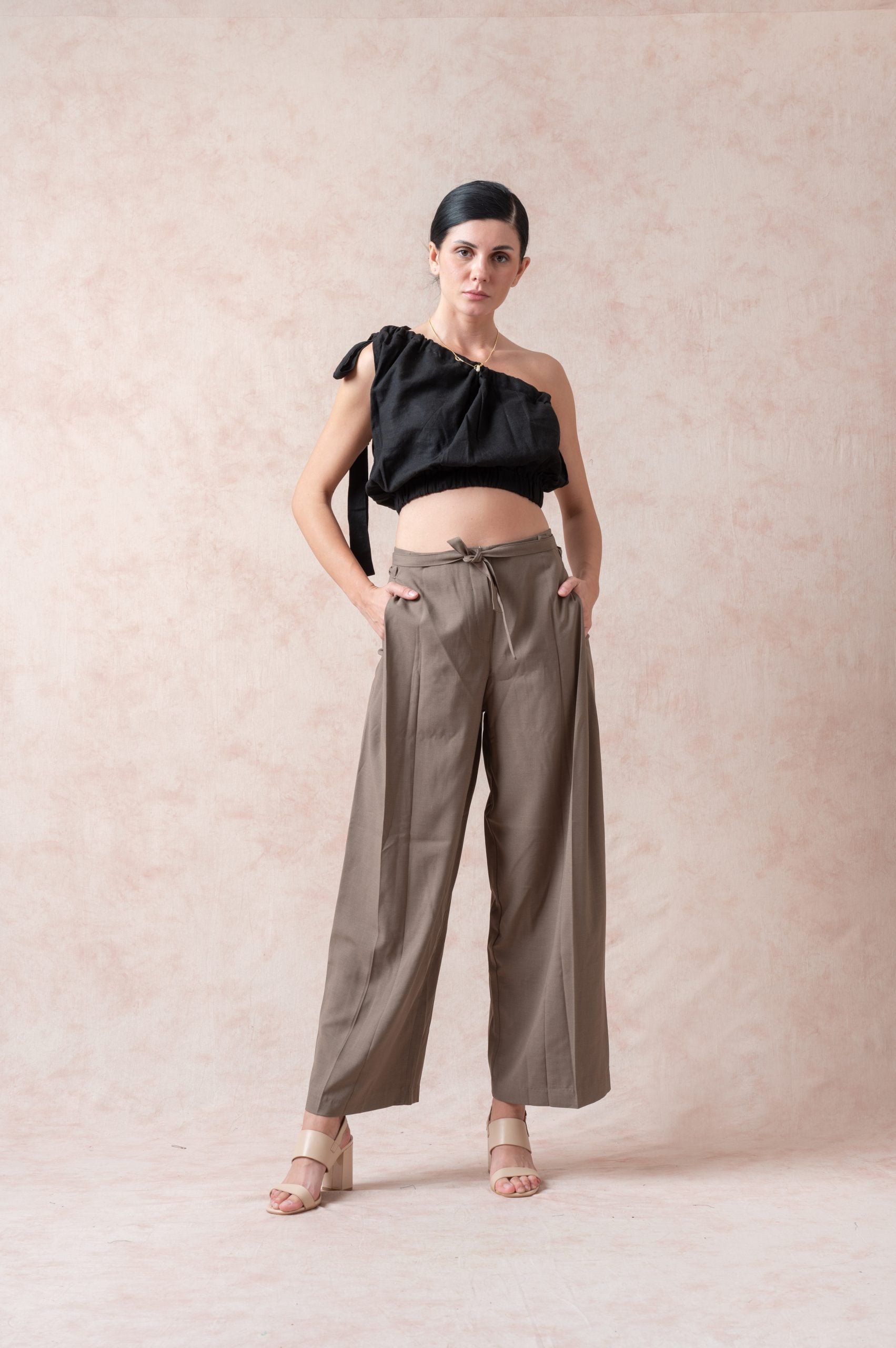 Black Pearl One-Shoulder Crop Top image 4