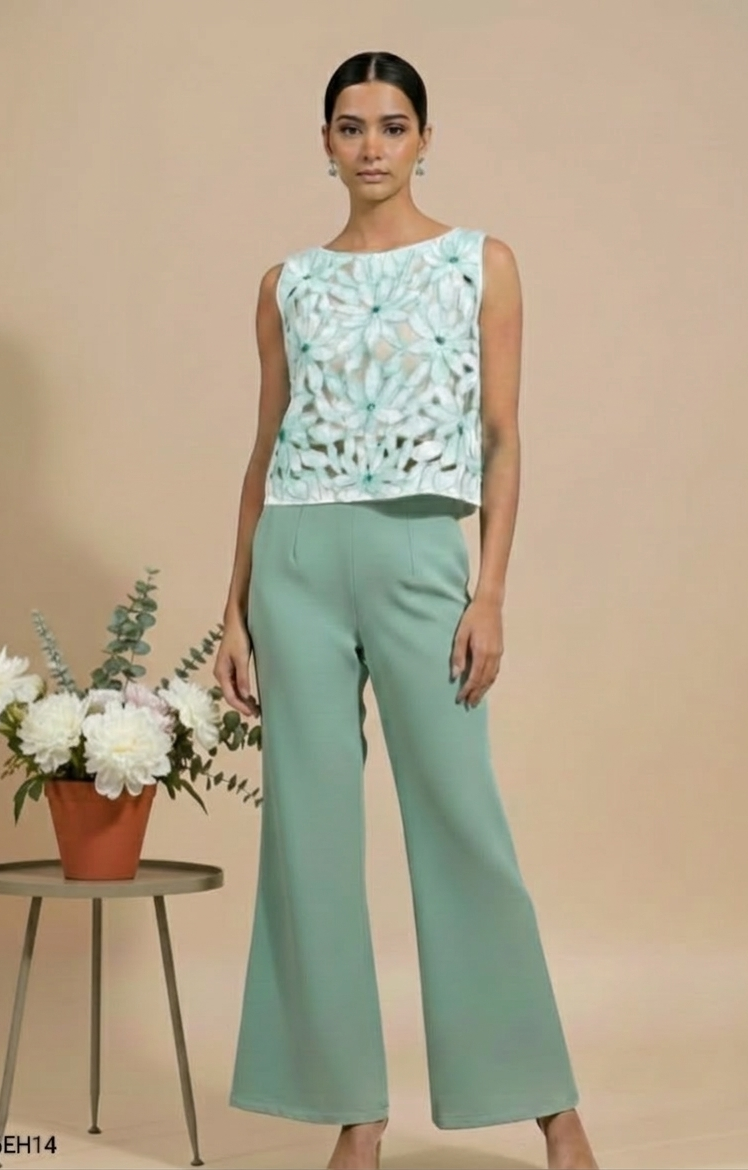 Elara — Hand-Embroidered Poplin Co-ord Set