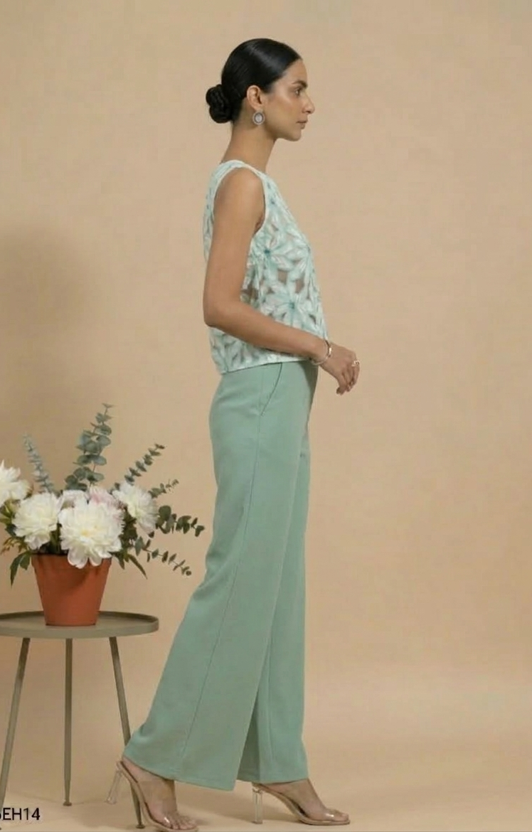 Elara — Hand-Embroidered Poplin Co-ord Set