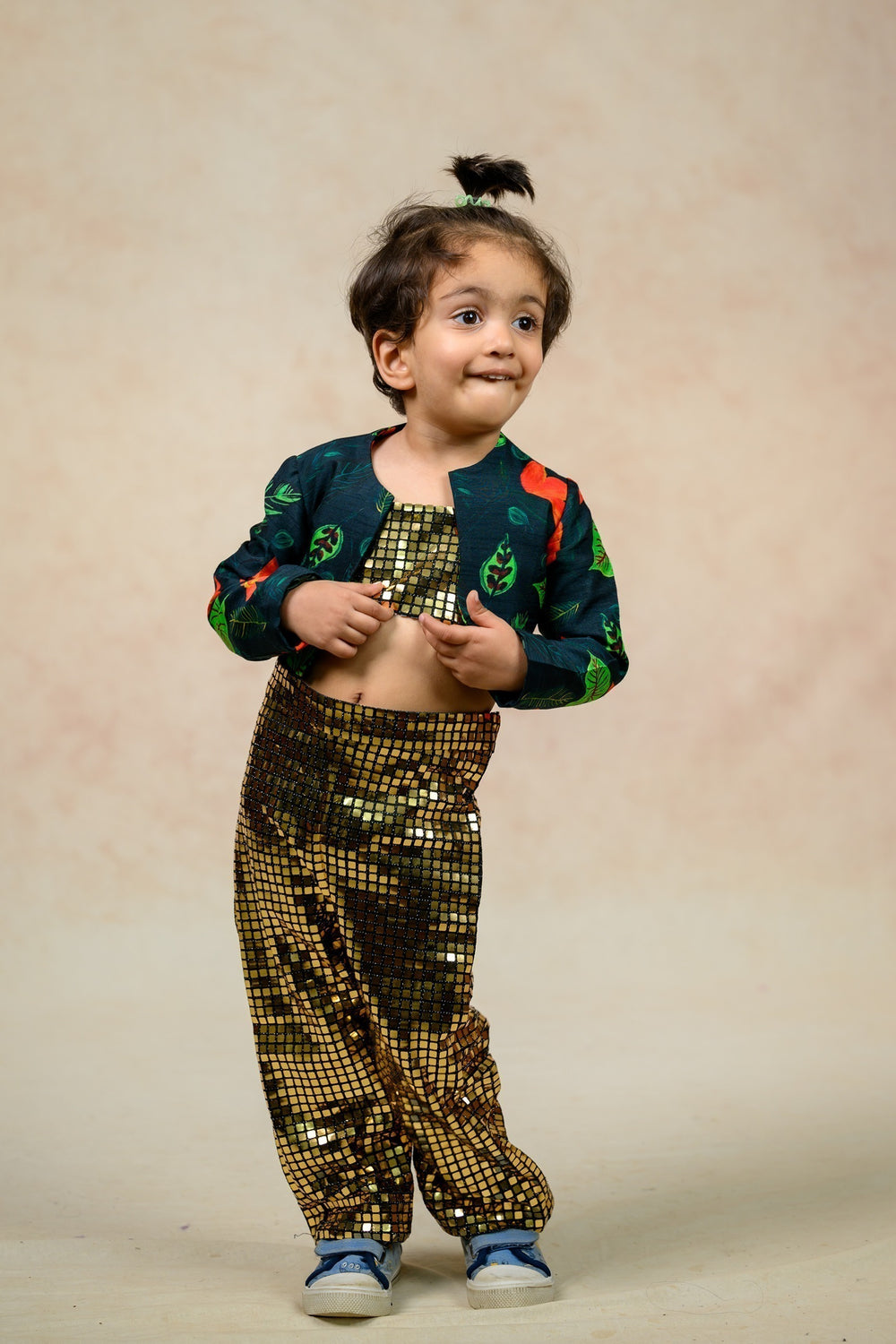 Antique gold metallic twinning set for Mom + Daughter image 25