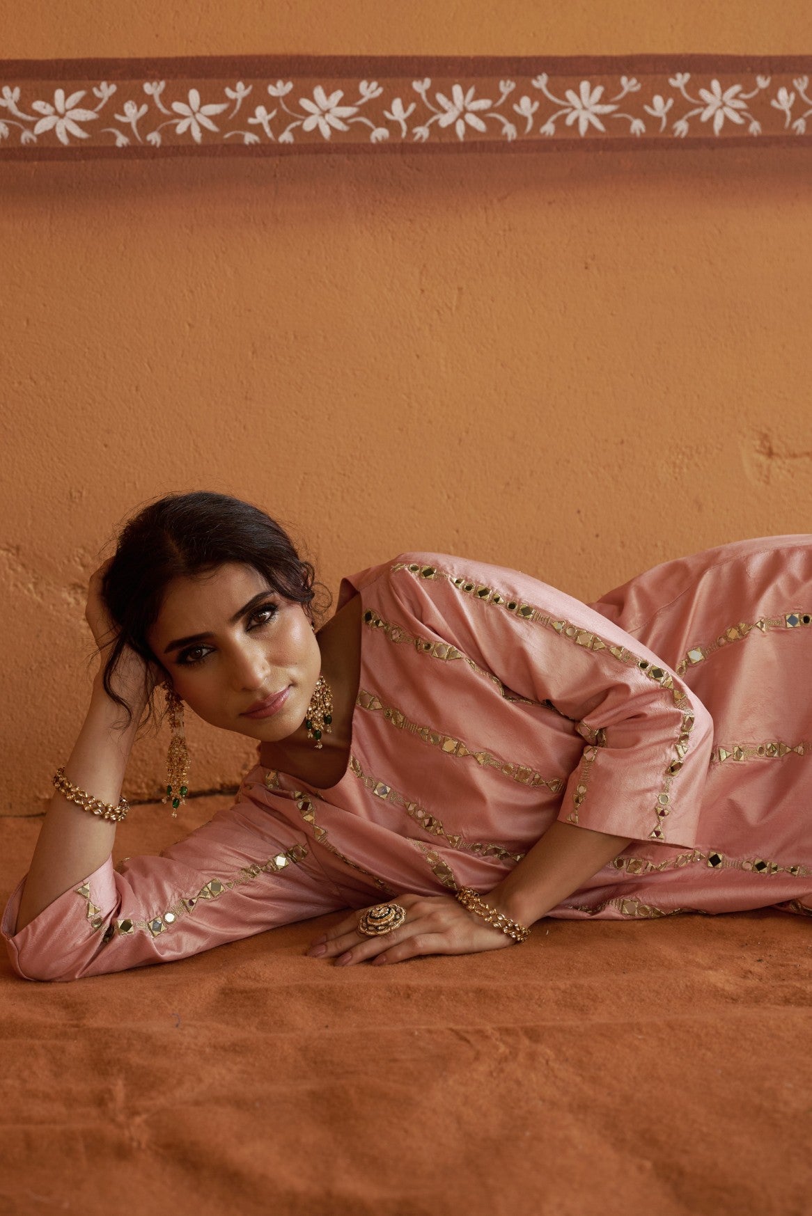 Pink short Logo kurta with broad pleated pants image 7