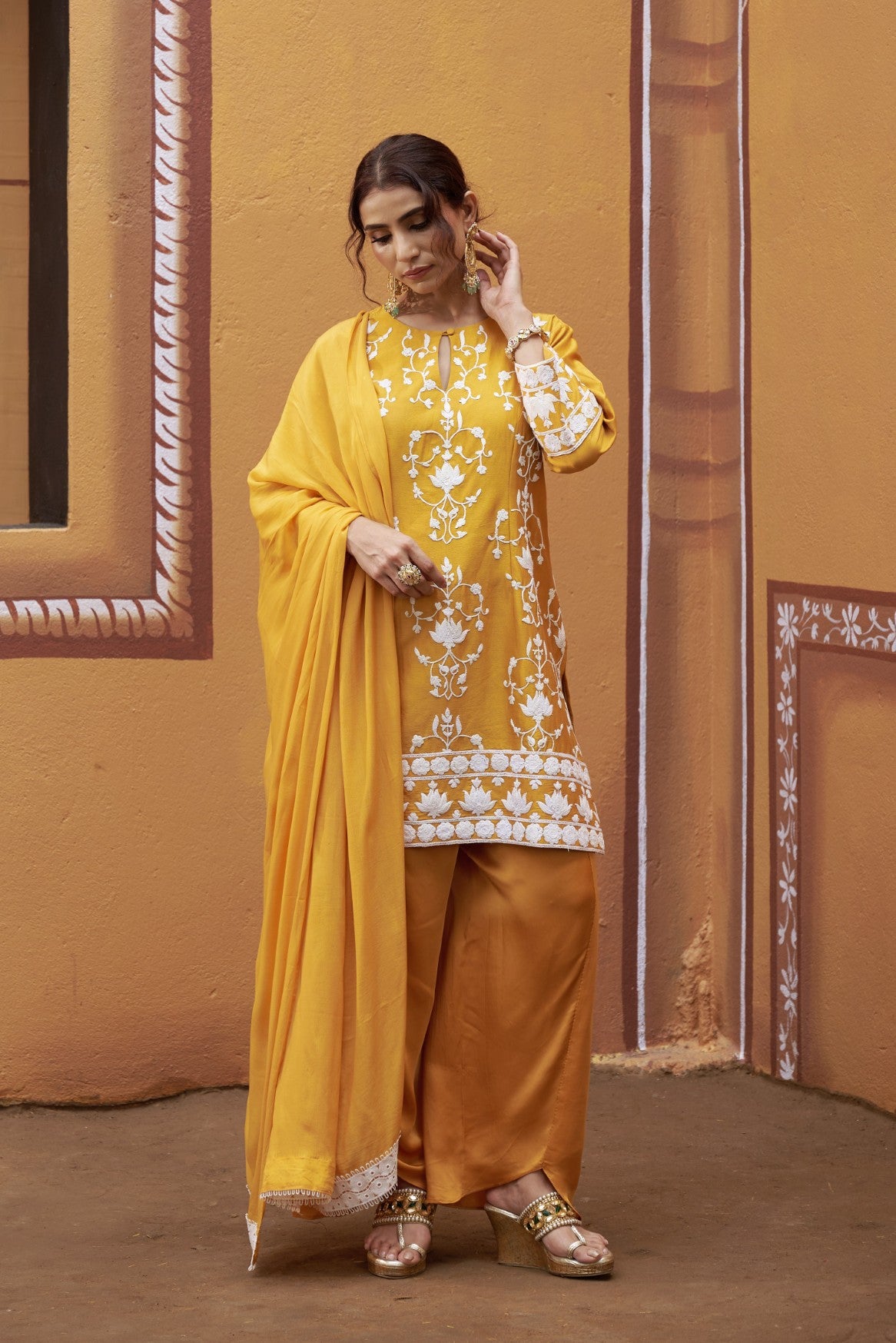 Lotus motif thread work golden yellow kurta set image 0