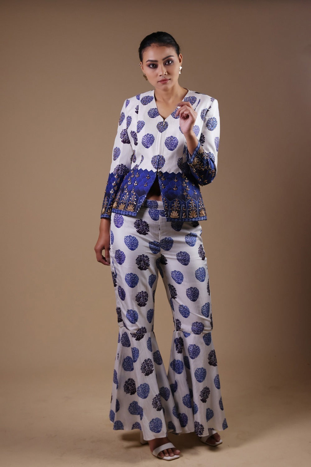 Hand-Embroidered Coat With Flared Pants image 1