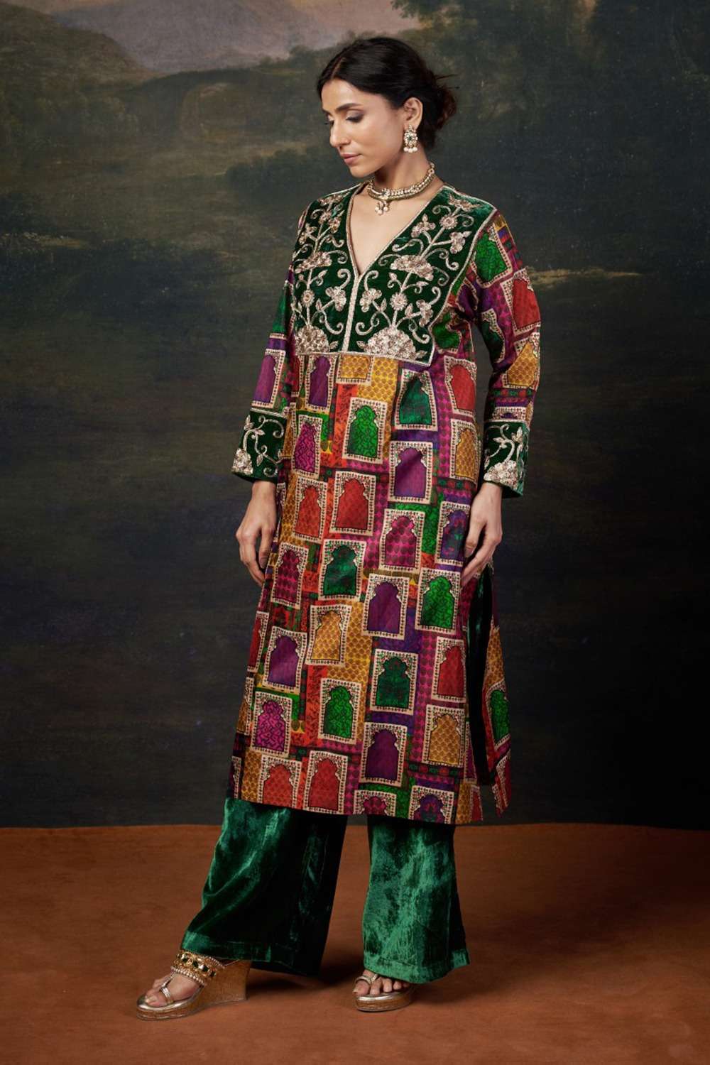 Hand-Embroidered Jharoka Print Green  Kurta Set image 1