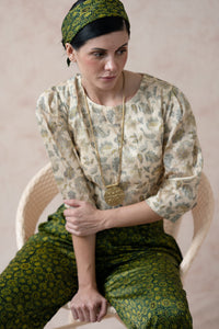 Crop top with pants image 5