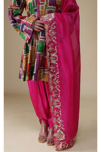 Hand-Embroidered Jharokha Print Twinning Set for men + Women image 5