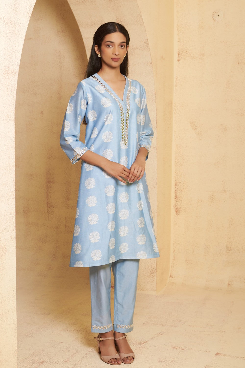 Hand Embroidered leatherite work kurta with pant image 2