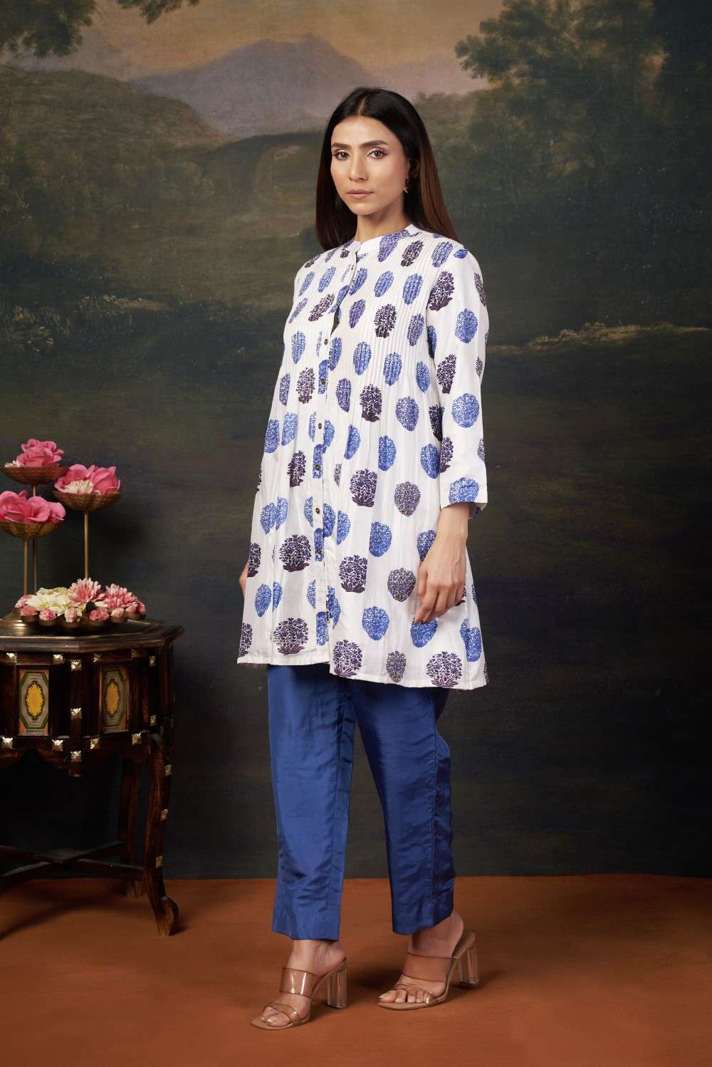 Hand Embroidered Pintuck Kurti With Pant image 3