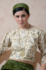 Crop top with pants image 3