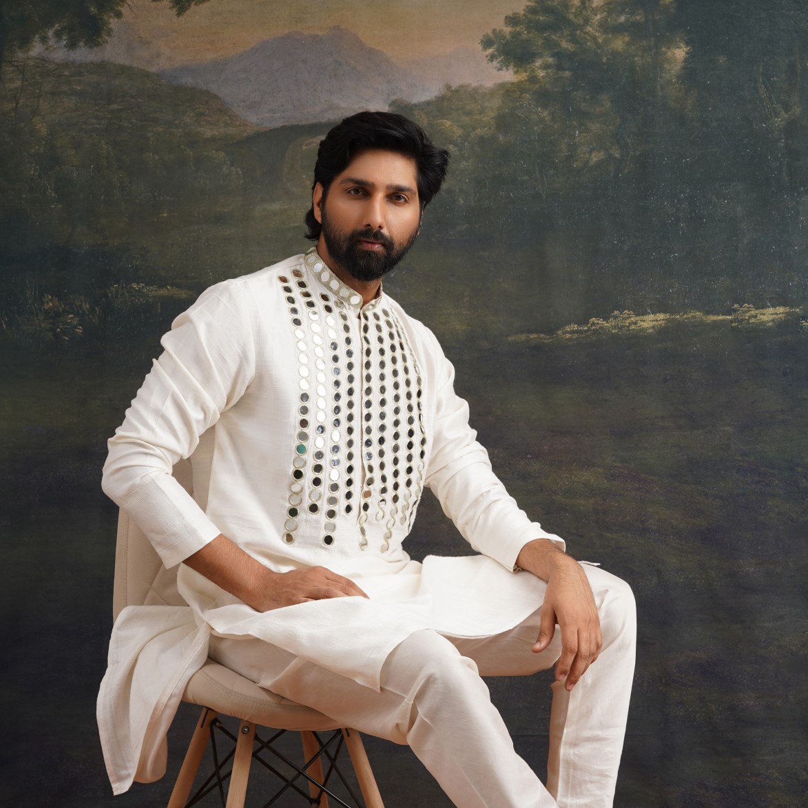 Hand embroidered ivory Mirror Work Kurta with Matching pant - Image 4