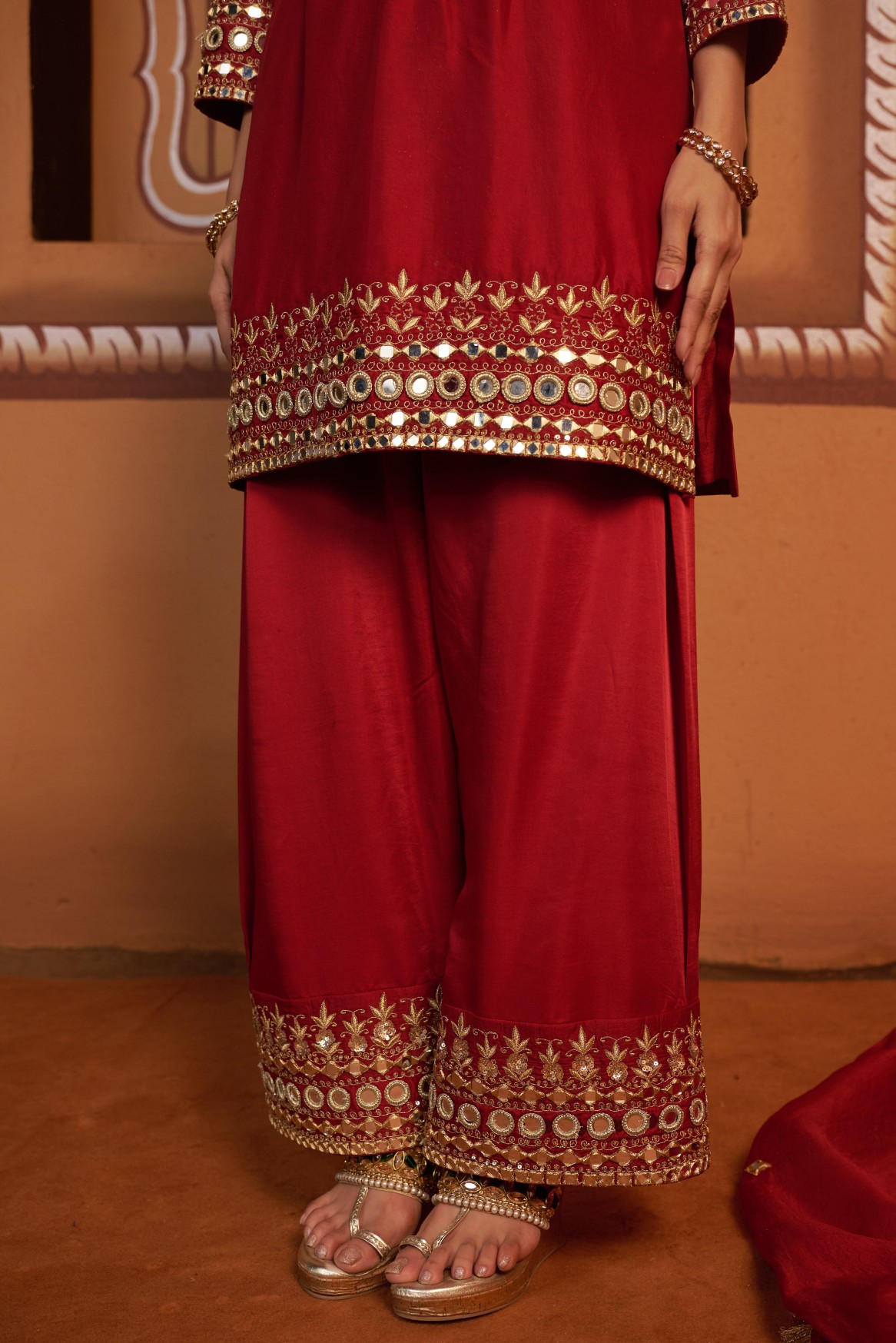 Mirror work hand embroidery red kurta set - Image 3